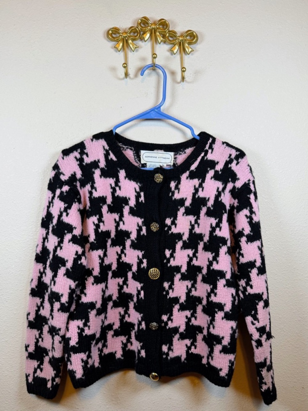 Adrienne Vittadini Pink & Black Houndstooth Knit Cardigan w/Gold Buttons. Size M